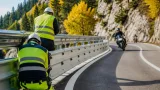 Italien plant Unterfahrschutz an gefährlichen Leitplanken ab April 2027